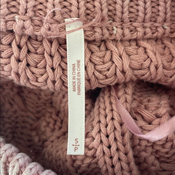 Free People Frankie Cable Knit Pullover Sweater in Misty Rose size S - Picture 7 of 8